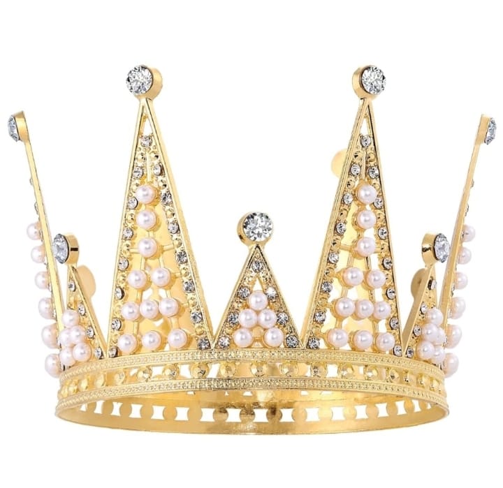 Golden Crown For Cake Decoration 3"x3"